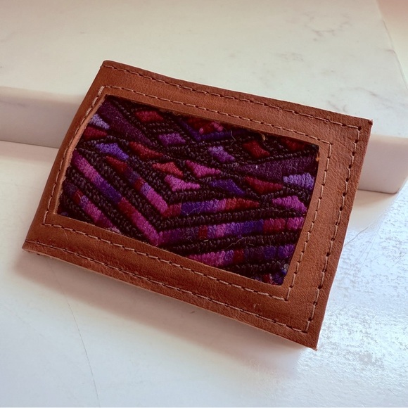 NWOT Nena & Co. OOAK Huipil Leather Wallet - Picture 2 of 4